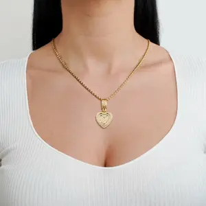 Valentine's Day Gifts — Love Heart Pendant Necklace, Zircon Inlaid Couple's Necklace in Gold & Silver, Holiday Gifts, Anniversary Christmas Gifts, Halloween Gifts