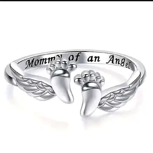 Adjustable Zinc Alloy Ring with Engraved "Mama of an Angel" Baby Footprint Design for Mothers