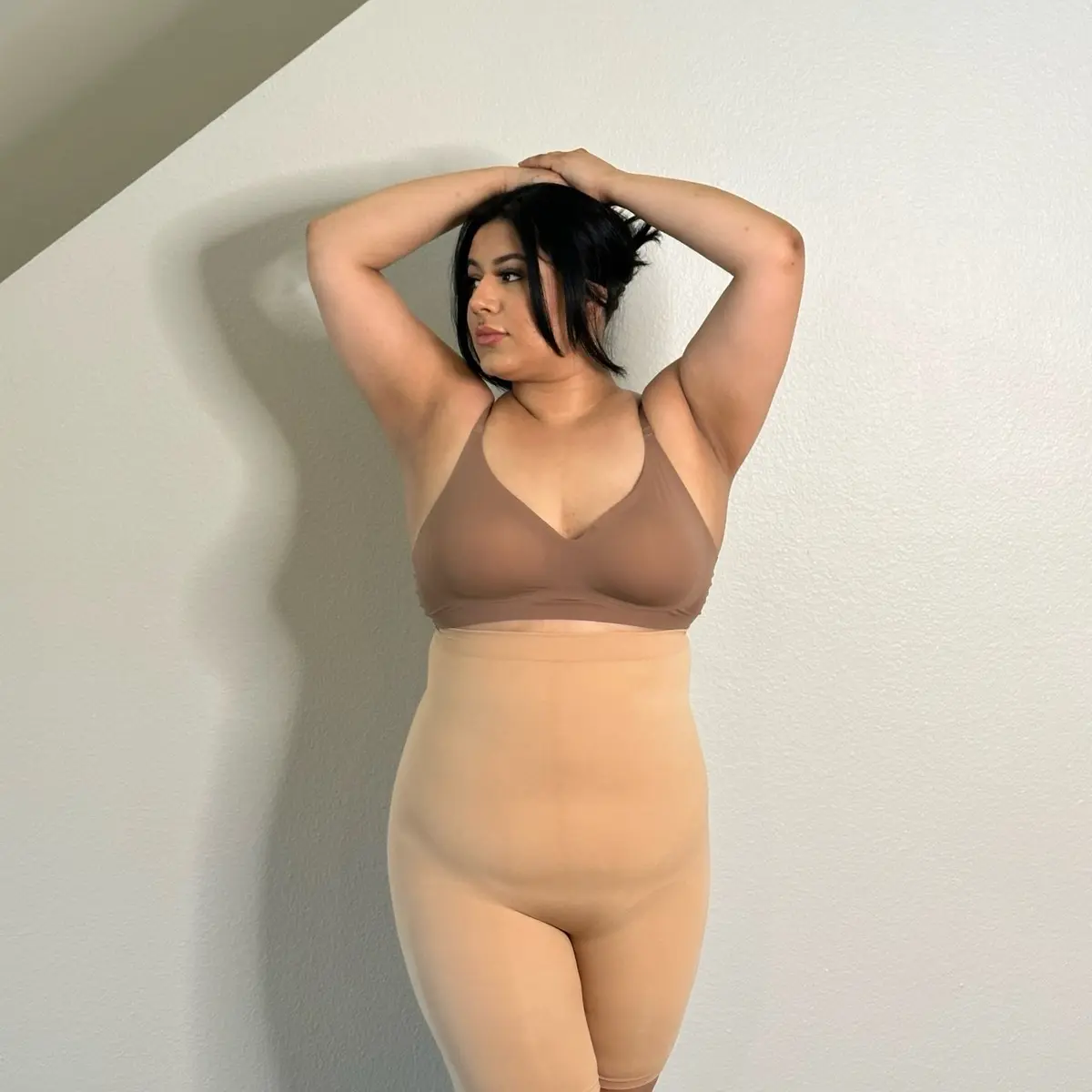 Shaping short w/ open gusset seamless, smoothing shapewear, thick stretchy material, butt lifting