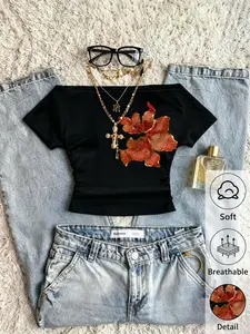 2026 TikTok Trending Off-Shoulder Crop Top | Soft and Breathable Black T-Shirt, Luxurious Floral Pattern, Slim Fit, Suitable for Y2K Style and Cute OOTD, Must-Have Casual and Night-Out Item for Gen Z, Chic Elegance!