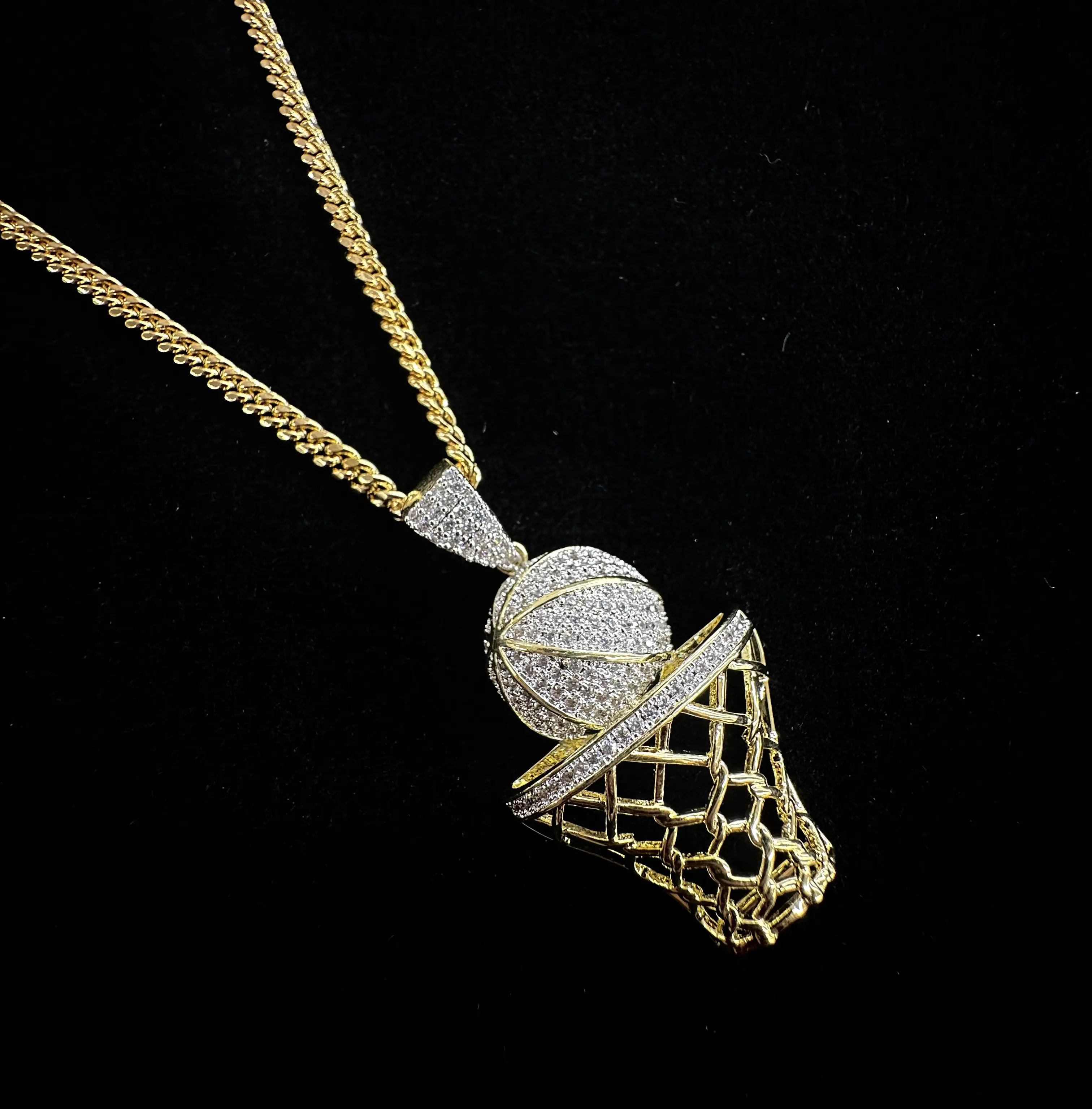 18k Gold/White Gold ICED-OUT Basketball Hoop Diamond Hip-hop Pendant Necklace
