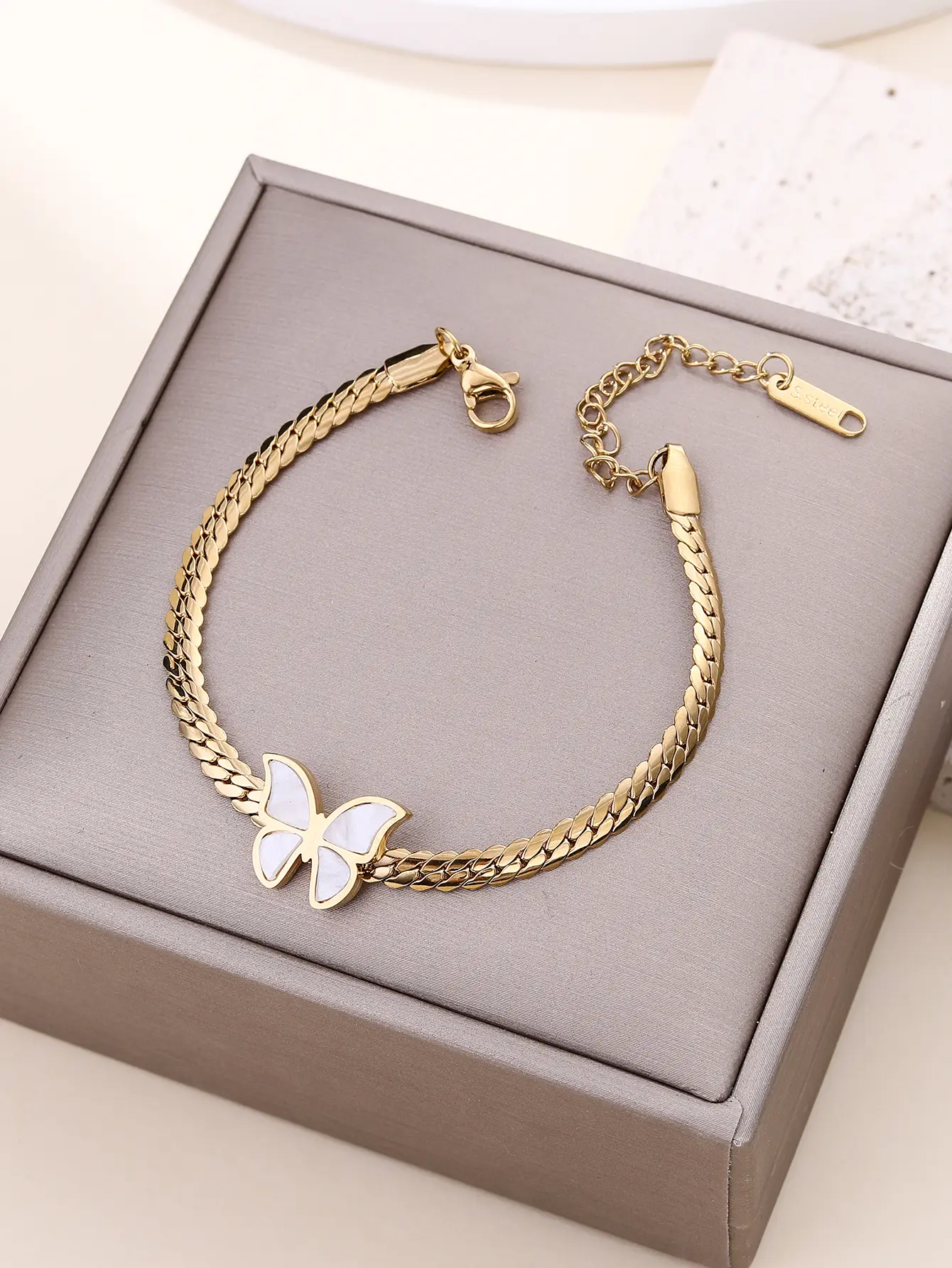 Gold Plated Stainless Steel Butterfly Bracelet, High-Shine Curb Chain, Adjustable Gift Jewelry