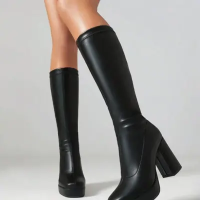 How to Fit into La Moda Boots TikTok Shop