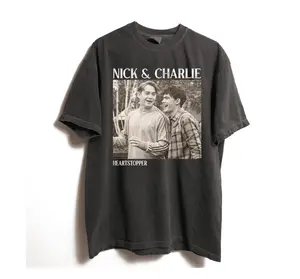 Nick & Charlie Heartstopper Shirt, Heartstopper Fan Gifts, Vintage T-Shirt, Gift For Women And Man Unisex Tee
