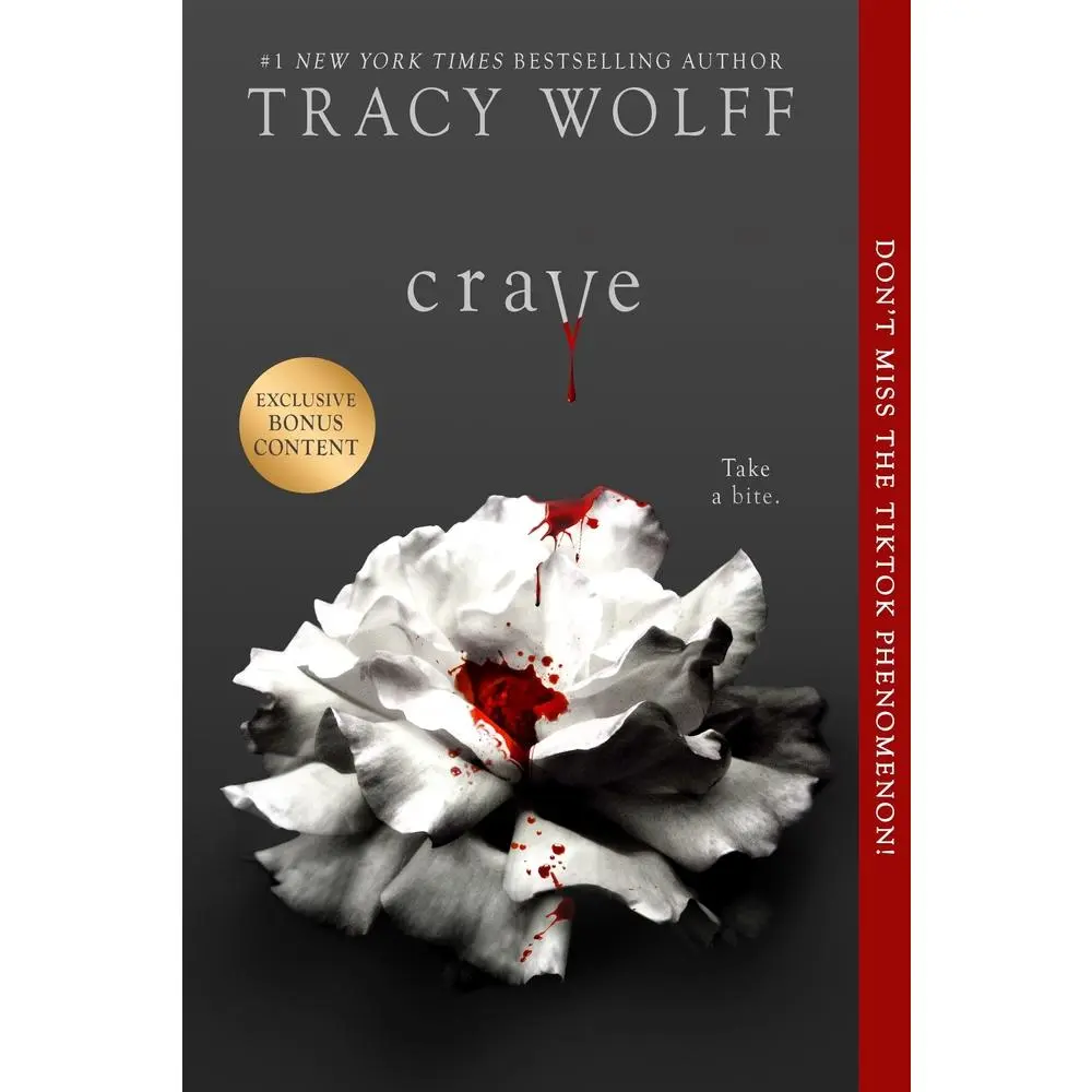 USED Book - Crave: An Epic Dark Academia Vampire Romance of Forbidden Love by Wolff, Tracy (Paperback) - english