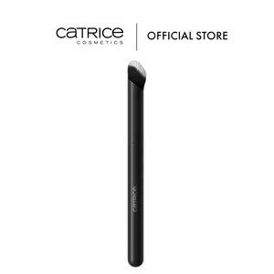 Catrice Under Eye Concealer Brush, Beauty & Personal Care Makeup Tool for Precise Application