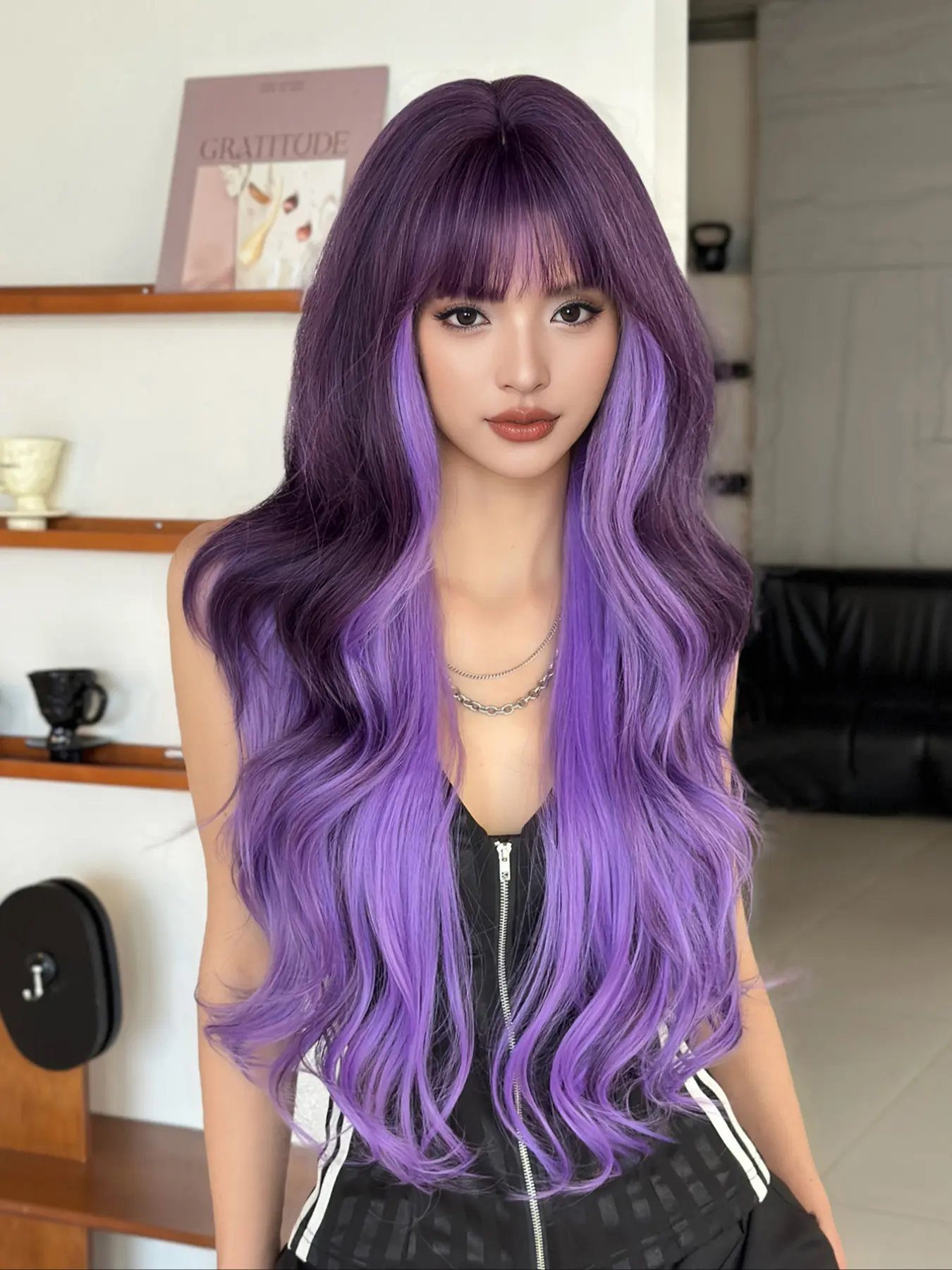 28 Inch Long Curly Synthetic Hair Wig with Bangs, Wavy Ombre Wig, Natural Gradient, Heat Resistant Fiber, Perfect for Daily Wear & Halloween Costume, Curly Wigs