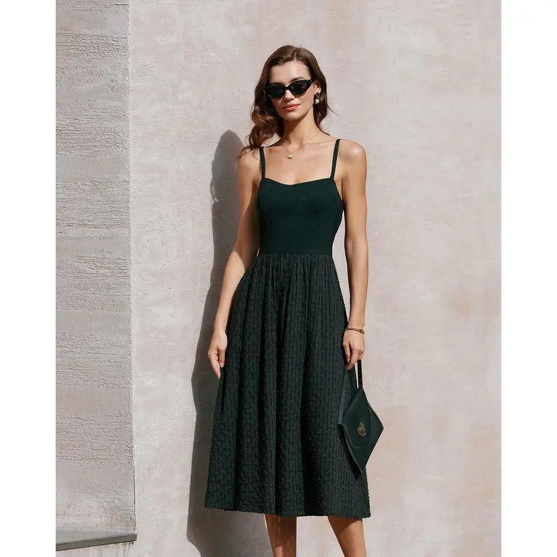 Escala sweetheart-neckline lace midi dress - TikTok Shop Escala sweetheart-neckline lace midi dress - TikTok Shop