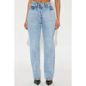 90s Crossover Straight Leg Jeans - Light Blue