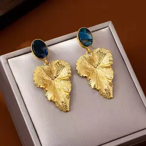 Fashion Retro Hollow Circle Earrings, Trending INS Internet Celebrity Design