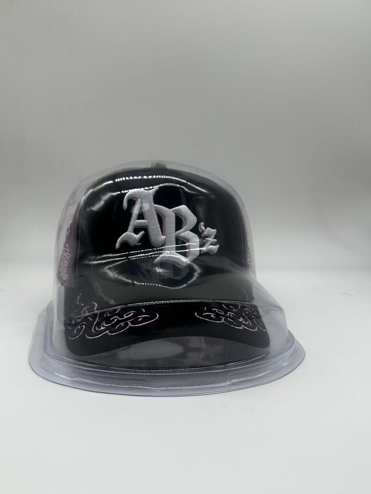 Pink & Black Dragon Embroidery Flat-Brim Cap — Oriental-Style Hip-Hop Baseball Cap: An Essential, Trendy Streetwear Accessory