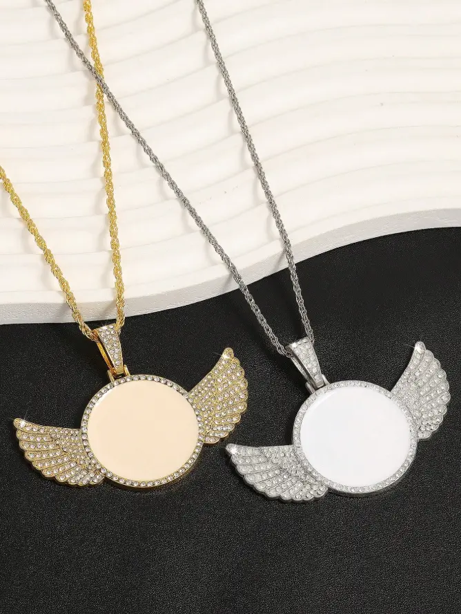 Sparkling Round Pendant Necklace – Unisex Minimalist Fashion Jewelry Gift