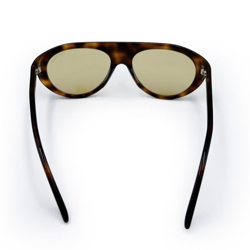 Tom Ford Sunglasses Tortoise Frame with Light Brown Lenses  display picture 2
