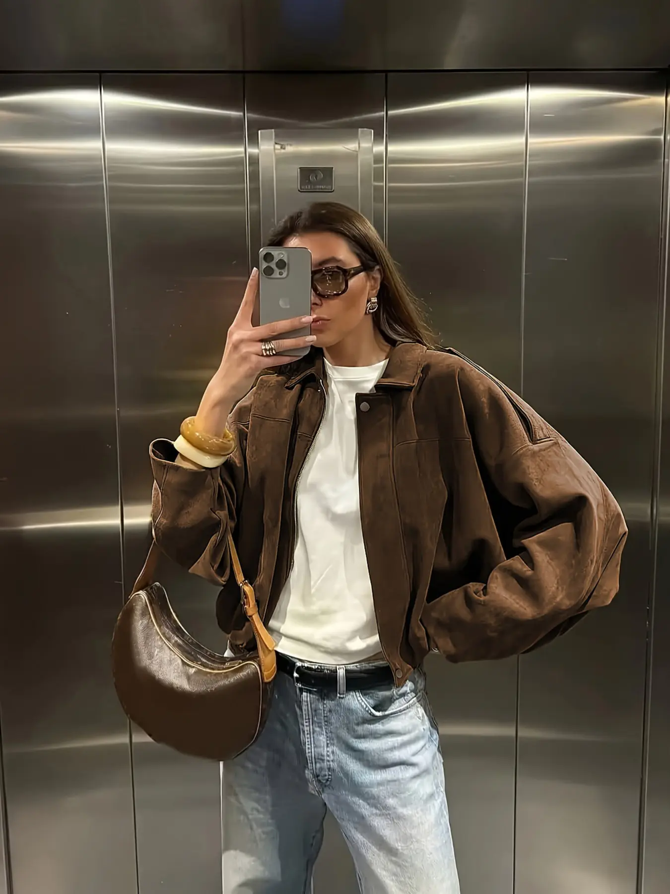 Ladies' retro Chic Loose Baggy Faux suede jacket, bomber jacket, artificial leather long-sleeved single-breasted short coat, Outerwear, with pockets and metal buttons, windproof for autumn and winter Essential