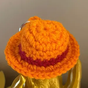 Crochet straw hat keychain