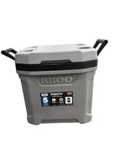 Igloo 62QT Maxcold  Latitude Roller Cooler