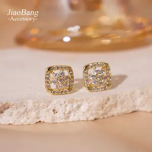 New in 2026, super flash zircon square hollow flower stud earrings, fashionable light luxury, exquisite and small earrings, personalized niche and versatile earrings.