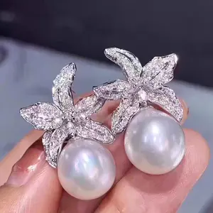 Star Freshwater Pearl Earrings
