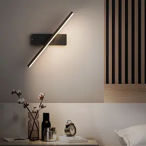 330° Rotating Wall Lamp, Remote-Controlled Dimmable Charging Wall Lamp with Touch Switch, 3 Colour Temperatures Adjustable, For Bedside Tables, Living Rooms, Studies, Hallways, Bars, and Feature Wall Ambient Lighting, Decorative Ambiance Lighting