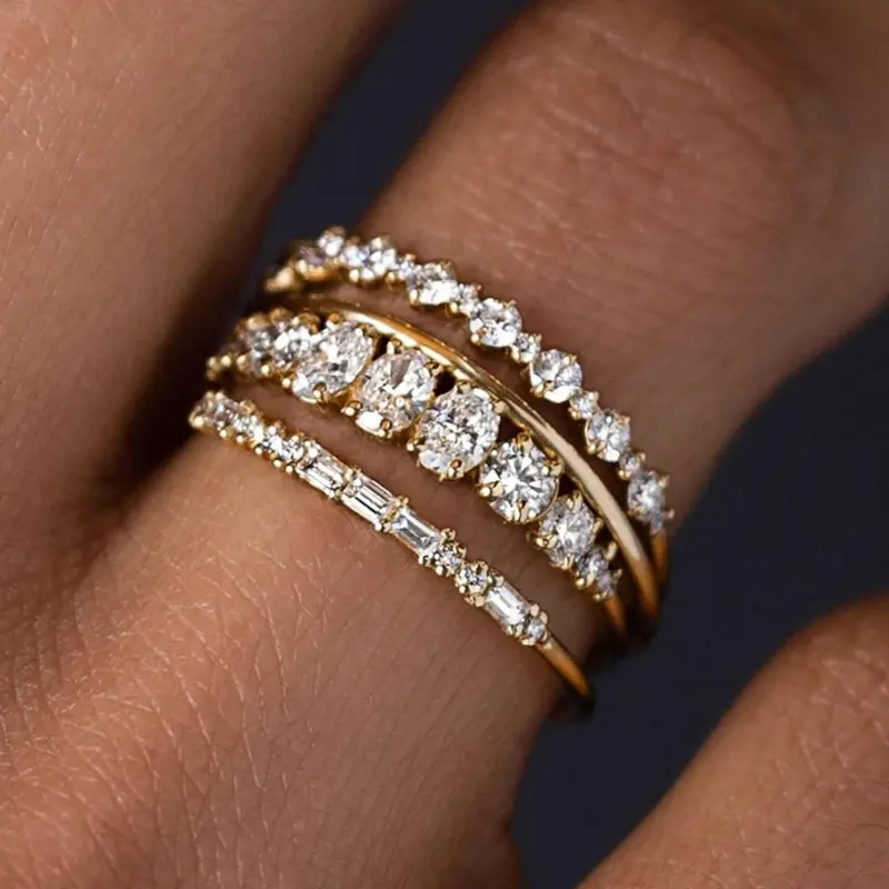 Women's Elegant Rhinestone Decorated Ring, Fashion Rings Jewelry, Trendy All-match & Exquisite Jewelry, Stackable Finger Rings, Elegant Glittering Ring, Beautiful Rings