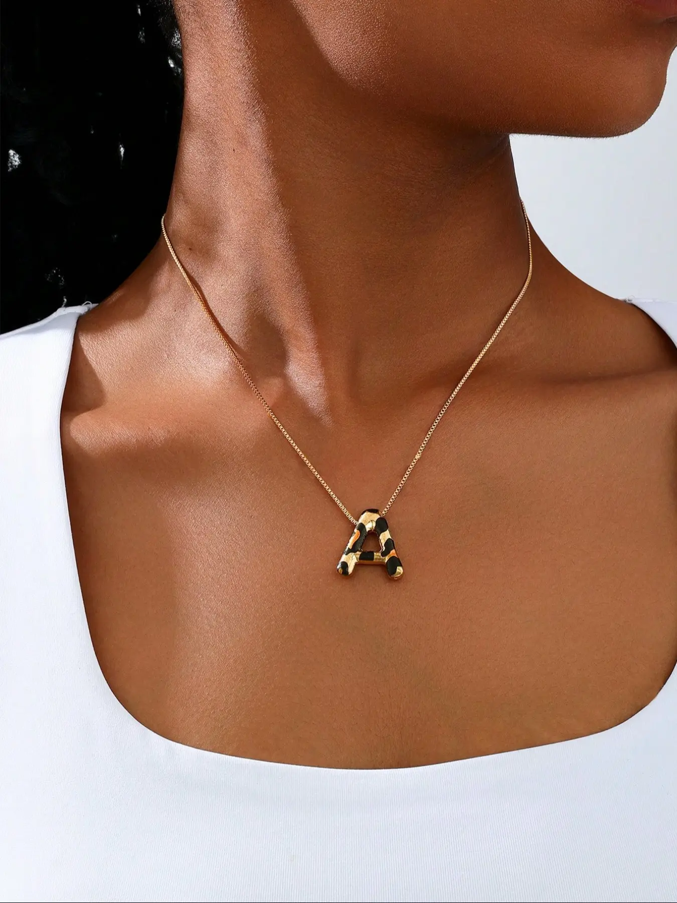 Women's Leopard Print Letter Pendant Necklace, Initial Letter Necklace, 26 English Alphabet Design, Ideal for Daily Wear & Special Occasions, Stylish Accessory, Alphabet Necklaces