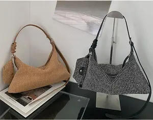 Raffia woven tote bag for women, new large-capacity holiday-style straw bag, cowhide crossbody bag, dumpling bag