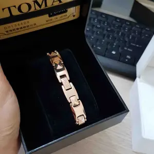 TOMA Bracelet for Women Rose Gold Tone