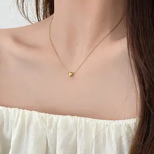 Elegant Petite Heart Necklace for Women – Fashionable New Minimalist Light Luxury Collarbone Pendant