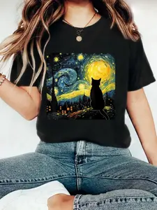 Women's Starry Night Cat Print Round Neck Tee, Casual Short Sleeve Crew Neck Fitted T-Shirt for Summer, Fashion Women's Top for Daily Wear