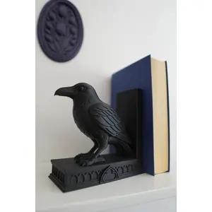 Raven Bookend – Handmade Gothic Decorative Bookend