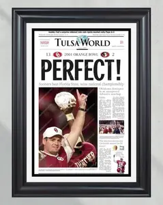 2000 Oklahoma Sooners 'Perfect Season' NCAA National Champions Unframed Poster - Bob Stoops Era Newspaper Print - Boomer Sooner Football Art