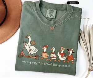 Comfort Colors Funny Christian Goose Shirt, Retro Fall Spread The Gospel Tee, Youth Pastor Mission Trip Tshirt, Faith Gift Women