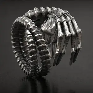 [Summer Offer] Punk Men's Domineering Skull Claw Ring Personality Creative Exaggerated Popular Ring
