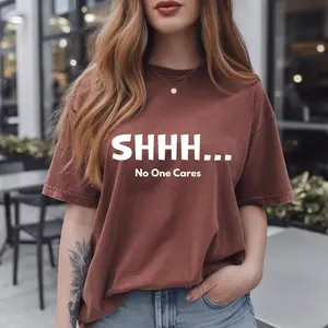 NO ONE/Unisex Classic Tee - Fitted Crew Neck Short Sleeve Casual Summer Top in 100% Cotton Fabric for Structured Look