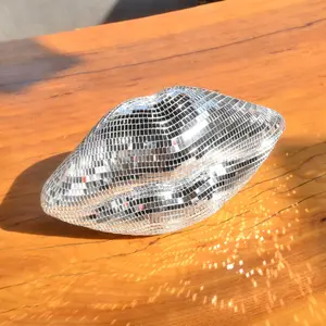 Disco Lip Mouth Home Decor Craft, Multi-Color Aesthetic Room Decoration, Mirror Lips Disco Ball Ornament, Retro Sparkle Party Atmosphere