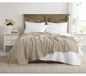 The Farmhouse by Rachel Ashwell Cotton Waffle King Blanket