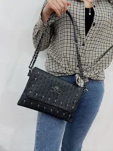 Gothic vintage skull punk-style shoulder bag, Halloween cross-body bag suitable for costume parties, fashionable and versatile design, ideal gift for relatives on Halloween, Chain Strap Crossbody, Pu Leather Bag, Casual Trendy Bag