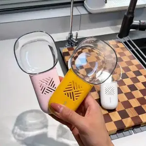 1 Random Color Multi-Functional Rice Scoop with Measuring Cup and Spoon - Kitchen Tool, Ergonomic Handle, Insect-Proof Design, Precisely Measures Rice, Flour, Pasta, Soup, Grains - Durable Food-Grade Plastic Scoop, Pet Measuring Scoop/with Edge