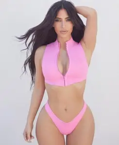 UnFramed, Poster Kim Kardashian