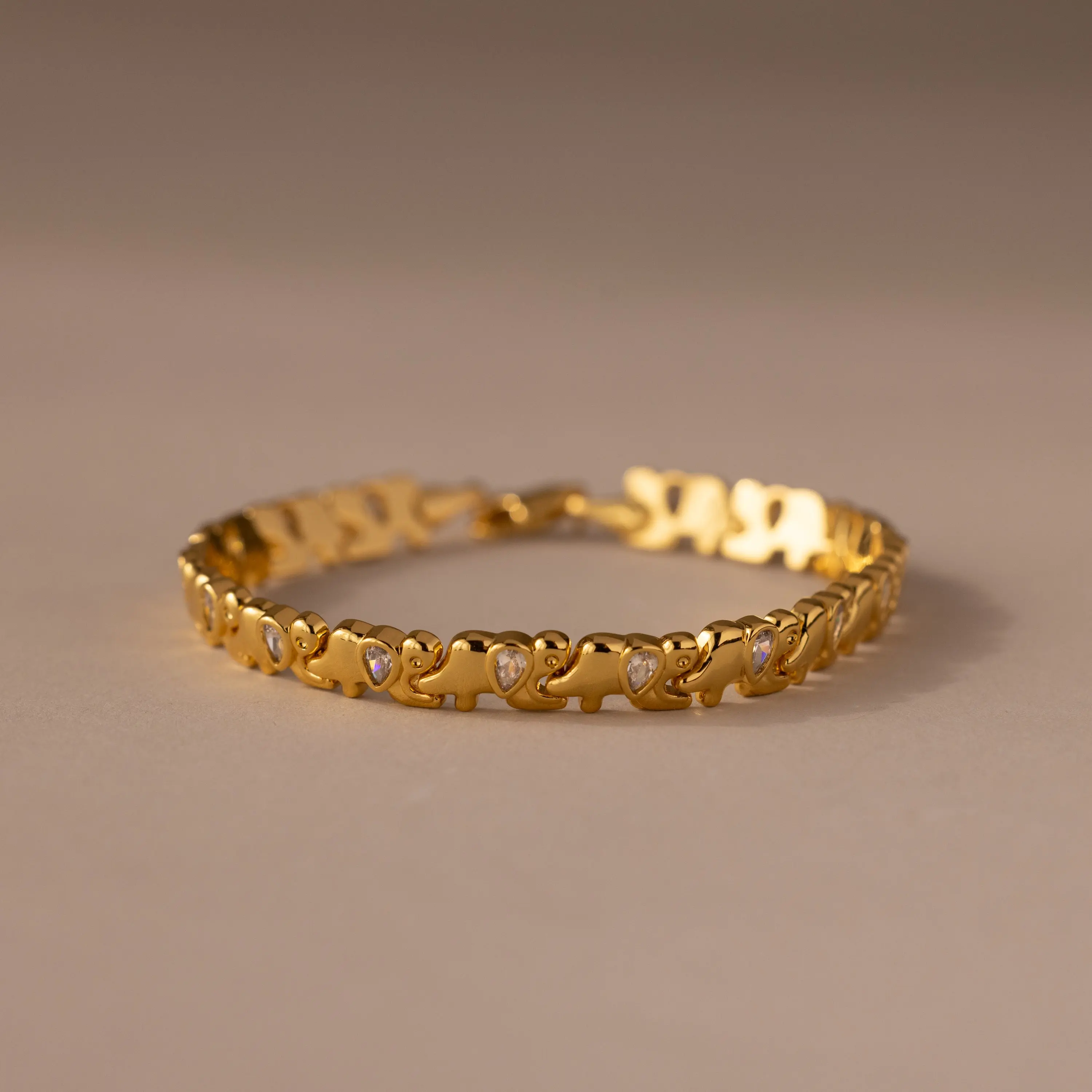 Diamond Elephant Tennis Bracelet by Caitlyn Minimalist - 18K Gold Plated Animal Crystal Link Bracelet - Unique Jewelry for Women - Gift for Her