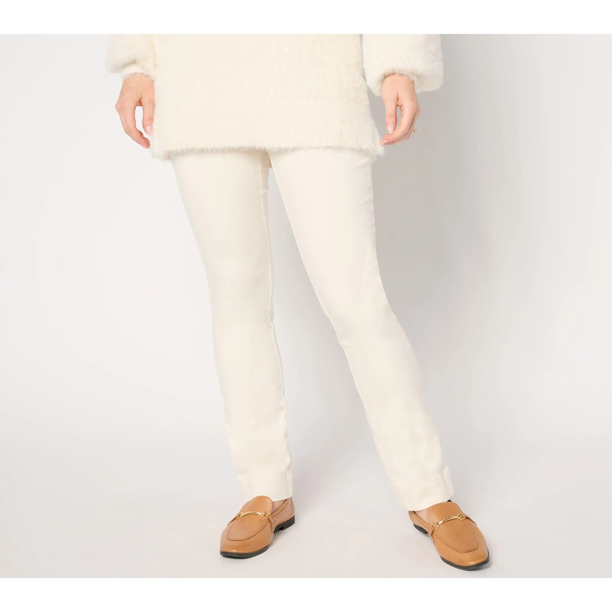 Belle by Kim Gravel Petite TriplLuxe Twill Straight Leg w/ Wide Hem