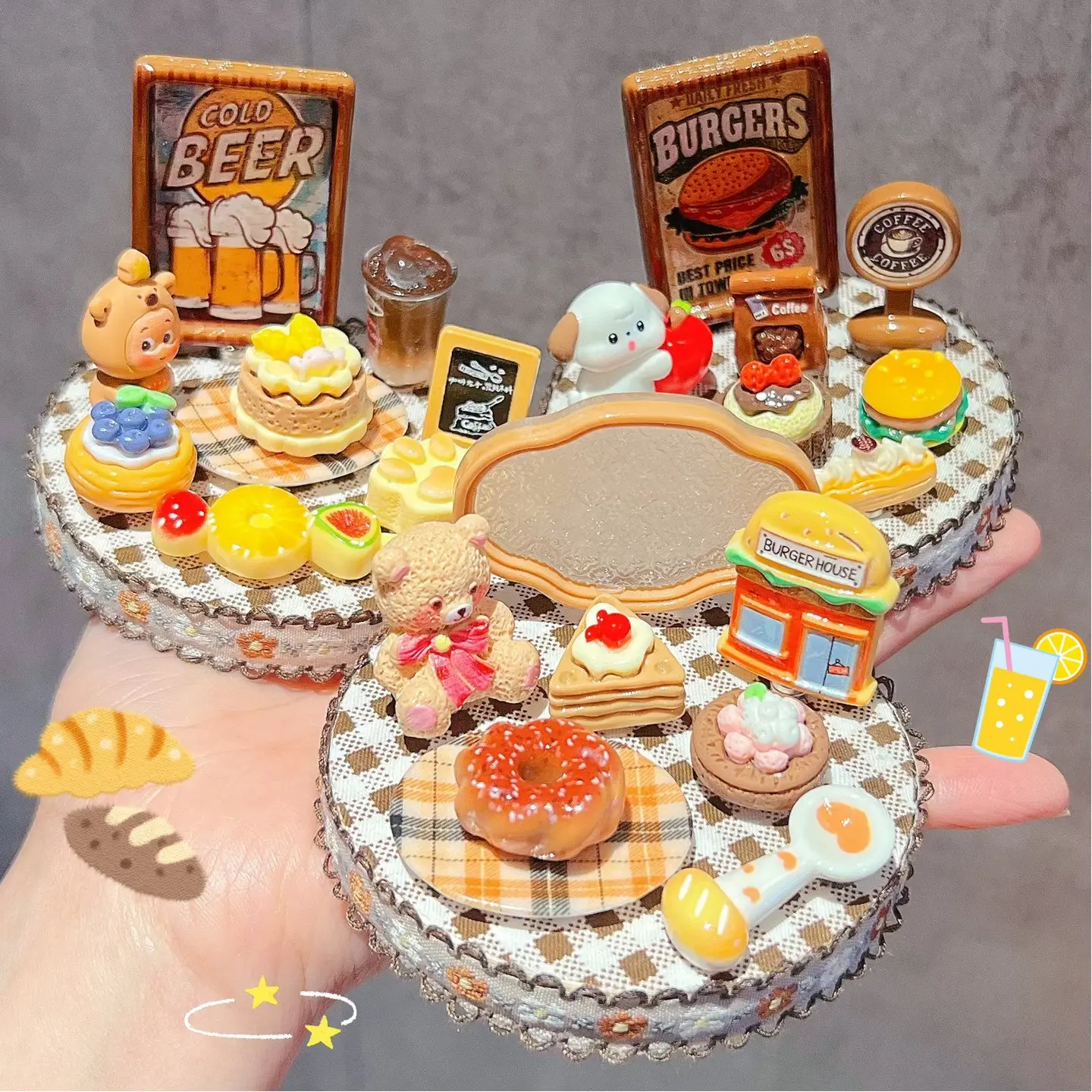 Miniature Food DIY Kit, Cute Mini Cake Shop Decor Set, Magnetic Mini Room Accessories for Desk & Dollhouse Decoration