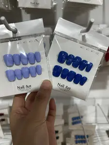 Jenny(14414)gc. Shorter square  soild nails  30$ have 15pcs