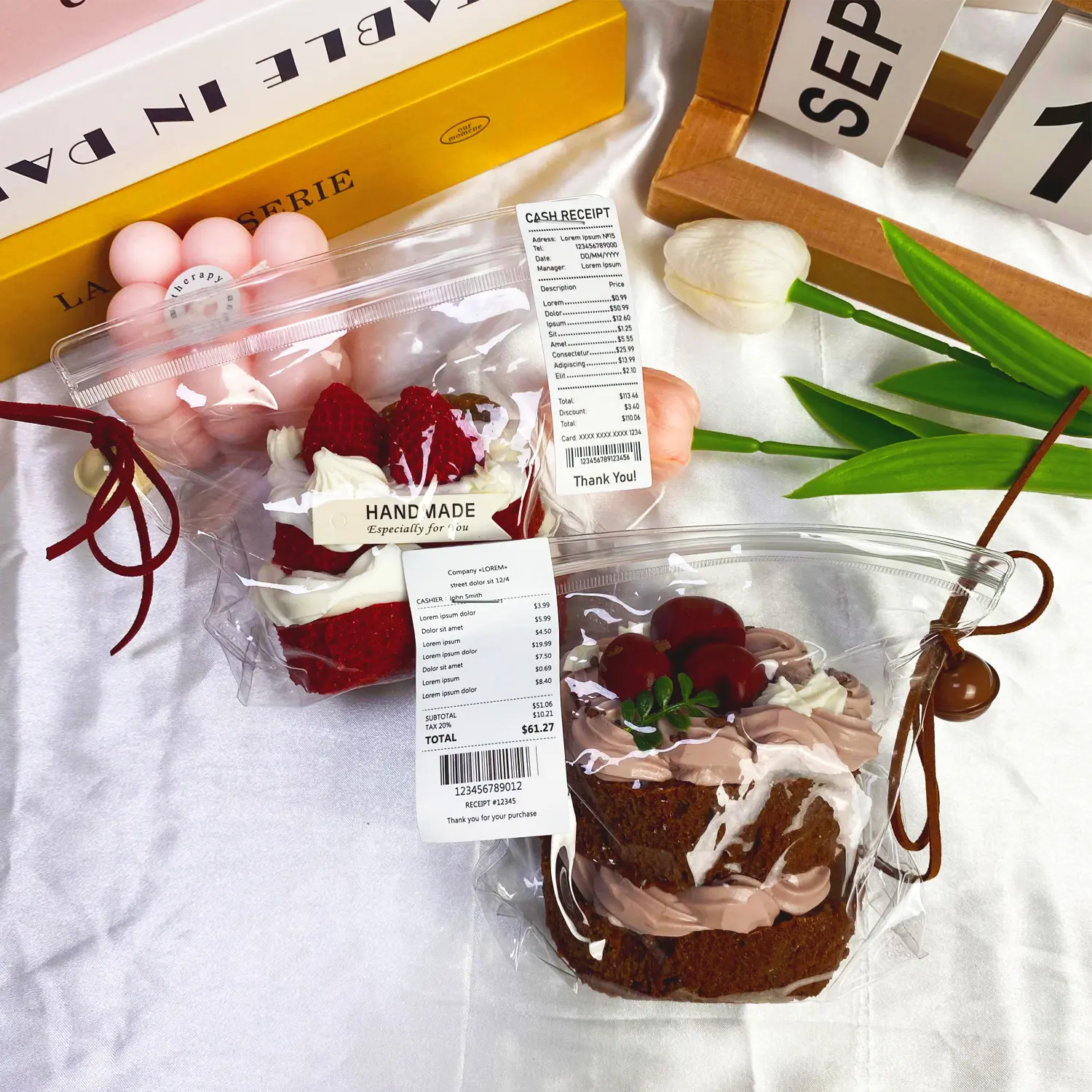 A lightly mouldable stress-relief cake toy; a soft and squishy stress-relief toy with a slow rebound; made from food-grade silicone; features a squeezable design; ideal for play and relaxation