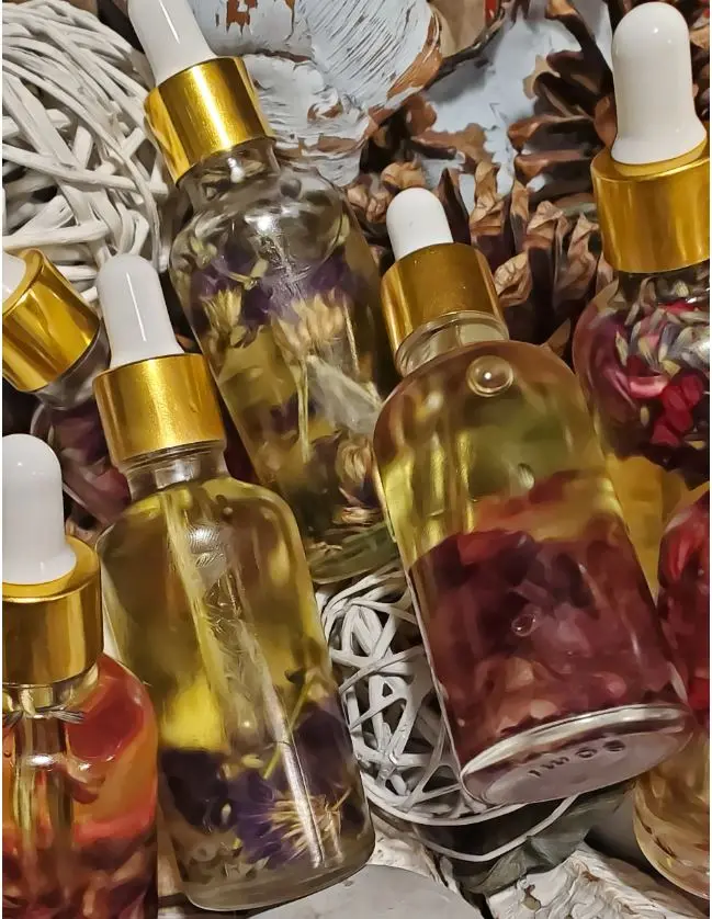 Face and body serum. Infused with herbs and high quality organic oils. Moisturize your skin, lighten dark spots For sensitive skin Brighten your skin Ease your mind body and spirit. Hot Oil treatment