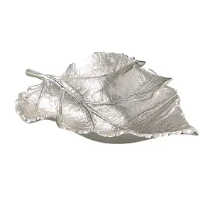 212 MAIN Jiallo 72673 Maple Leaf Dish - Plates with Natural Maple Finish for Home & Garden Use