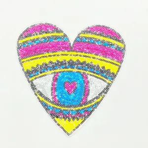 Heart Patch Embroidery Applique, DIY Stage Costume Accessory, Feathered Clothing Trim, Creative Fabric Decoration, Craft Supplies