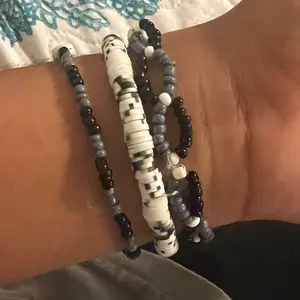 Folklore bracelet set