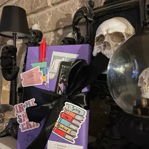 Blind Date with a Book! *Romance *Second Chance *Friends to Lovers *Closed Door
