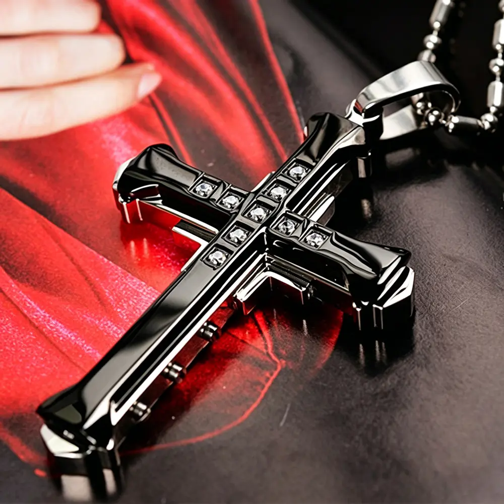 Luxury rhinestone cross pendant necklace - Men's protective necklace, suitable for both men and women - Fashionable necklace with super cool design, bamboo necklace, classic jewelry, clothing accessories, holiday gifts
